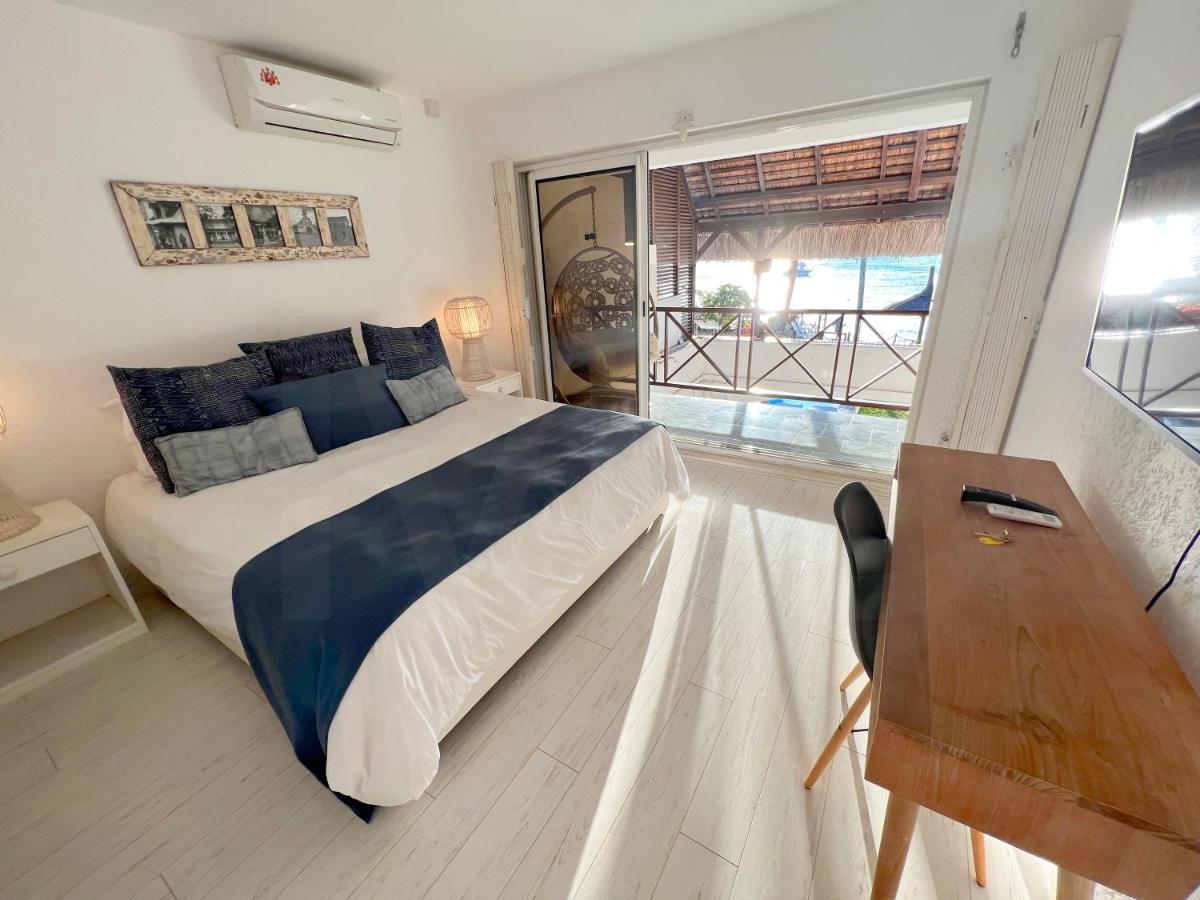 Caro'S Beachfront Trou aux Biches Exterior foto