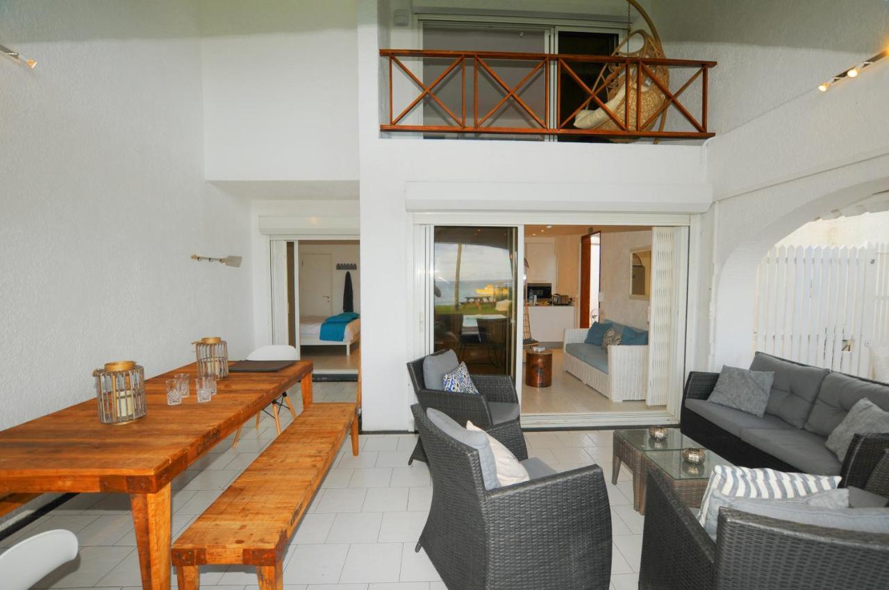 Caro'S Beachfront Trou aux Biches Exterior foto