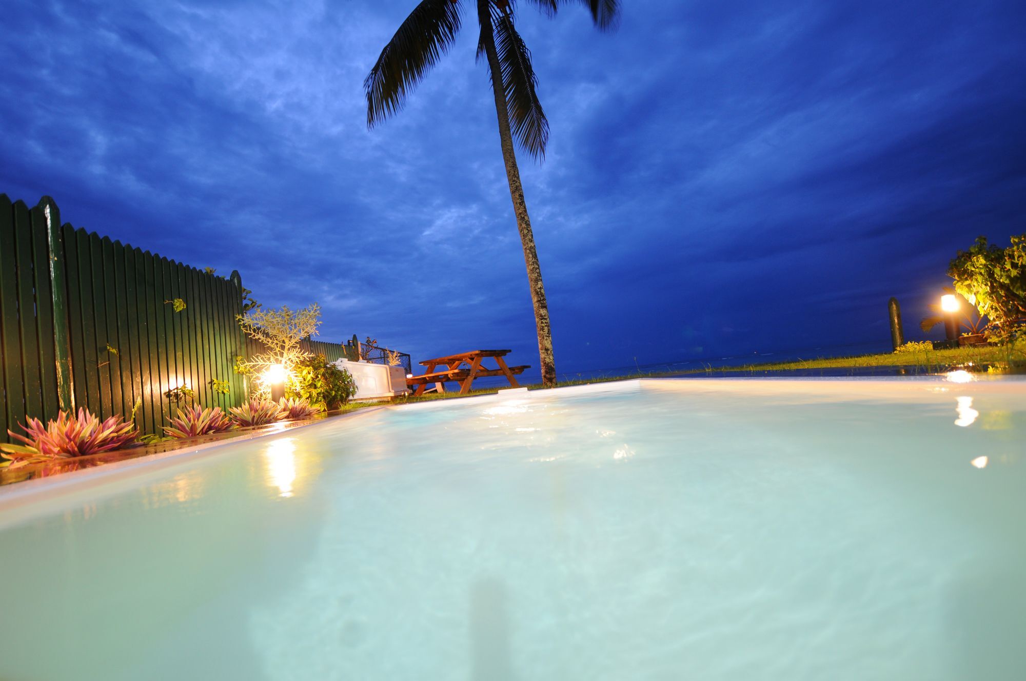 Caro'S Beachfront Trou aux Biches Exterior foto